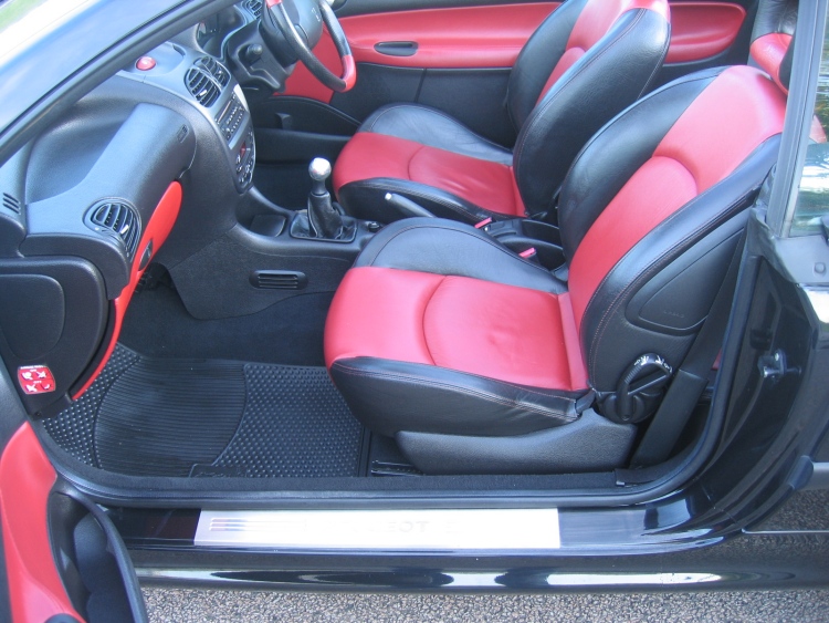 Peugeot 206 CC 20 SE Immaculate Interior Black and Red Leather